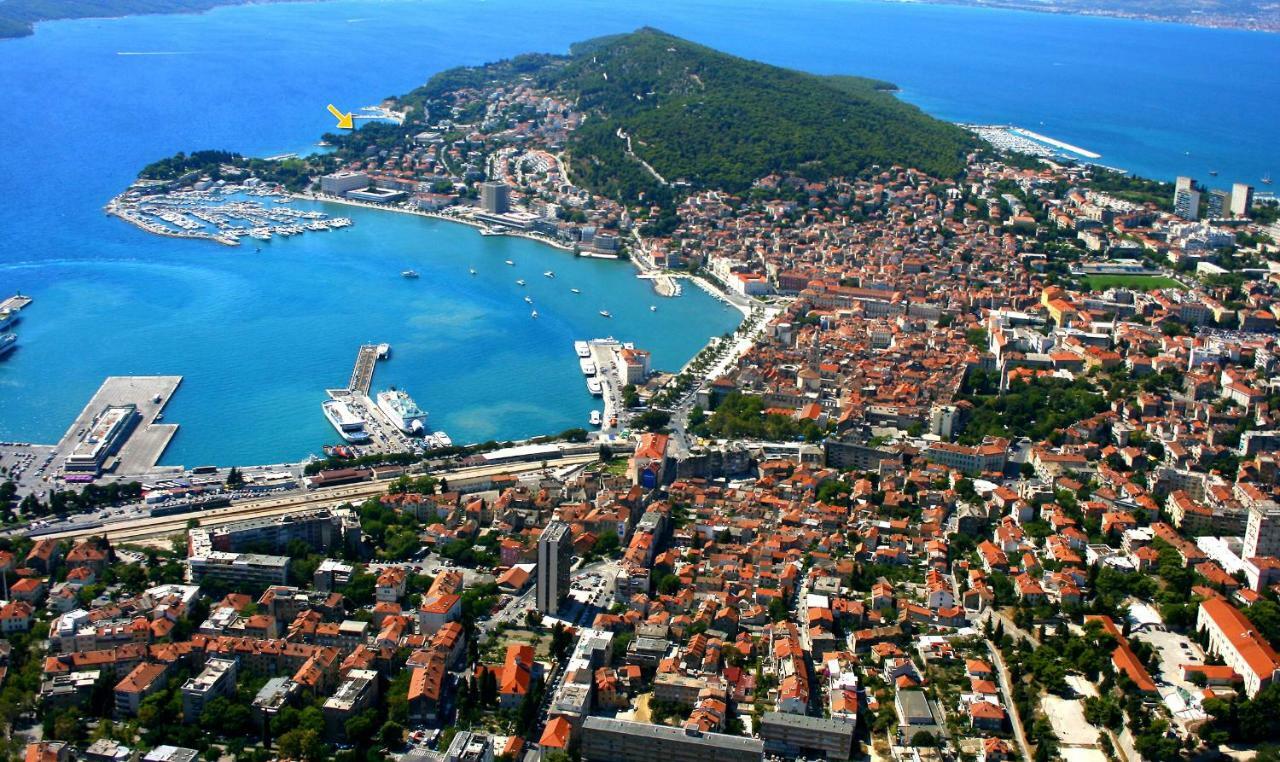 Apartment Miramare On The Beach Split Exterior photo